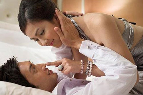 Sự thật cay mắt sau lời đồn chồng ngoại tình chong-ngoai-tinh